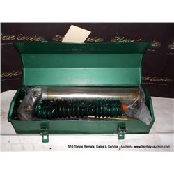 METAL TOOLBOX W/ CONTENTS