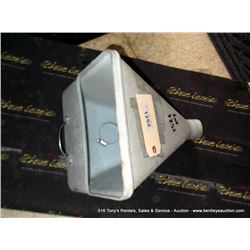 KRAFT TOOL DRYWALL HOPPER