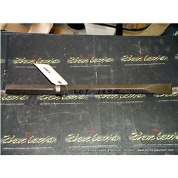 CHISEL BIT ATTACHMENT