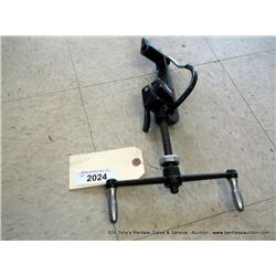 GERRAND BANDER STOOL