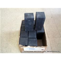 BOX: SANDING BLOCKS