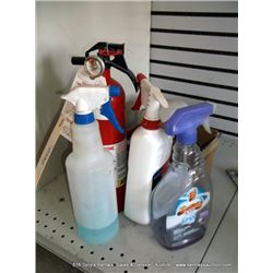 LOT: CLEANING ACCESSORIES