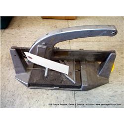 SUPERIOR TILE CUTTER