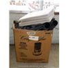 Image 1 : BOX: VACUUM CLEANER ATTACHMENTS