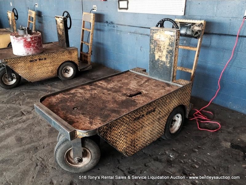 WESLEY PACK MULE SC7756SA ELECTRIC TUG MULE S/N S02800, 2,751 hrs.