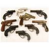 Image 1 : 9 Vintage Flare Guns