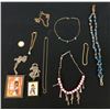 Image 1 : Group of 9 Different Jewelry Items