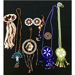 Group Several Vintage Jewelry Items