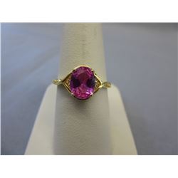 Bubble gum pink ring set with 2 shoulder diamonds