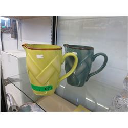 2 Studio Nova jugs