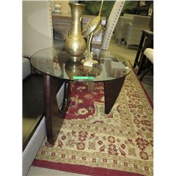 NEW - Round glass top side table