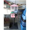 Image 1 : Nut dispenser with key - used