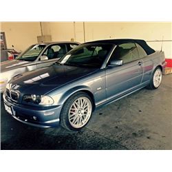 2003 BMW  325 CI Convertible - Soft top