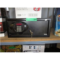 Used electronic safe with key