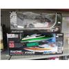 Image 1 : Remote control car and boat