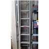 Image 1 : 18' Aluminum extension ladder