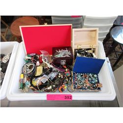 Used costume & fashion jewelry