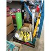 Image 1 : Tools & levels