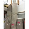Image 1 : Used white shag area carpet