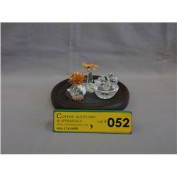 3 Crystal figurines