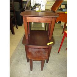NEW - Solid wood 3 piece small coffee table set