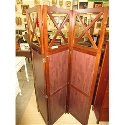 NEW - Wood tri-fold screen