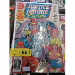 39 "Justice League Europe" comic books