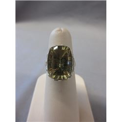 Custom made - Lemon Topaz ring - Emerald cut
