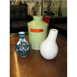 3 Vintage vases - 2 Glass & 1 Ceramic