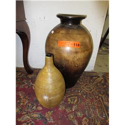 2 Glazed ceramic vases