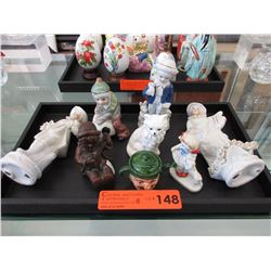 8 Collectible figurines