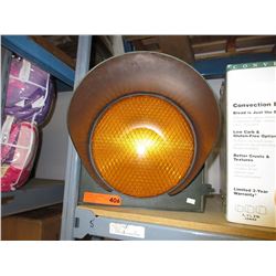 Amber traffic light - used