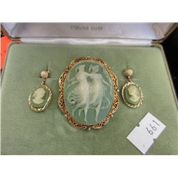 2 Used jewelry sets