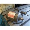 Image 1 : Dumore Tool Post Grinder with Case