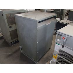 225 KVA Square D Three Phase General Purpose Transformer, M/N- 225T76H