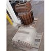Image 1 : 2 Pallets of Conveyor section