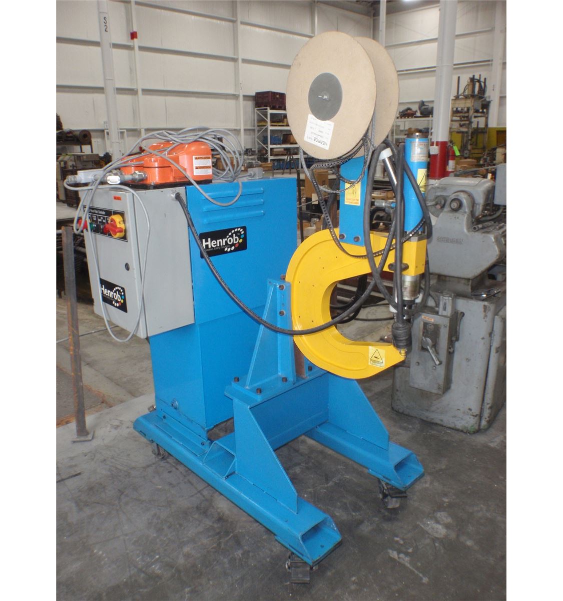 Henrob PPC-05 Self Piercing Rivet Machine