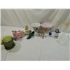 Image 1 : LOT 12 ASSORTED VINTAGE CERAMIC & GLASS COLLECTIBL