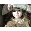 Image 2 : PORCELAIN DOLL PAINTED DRESS