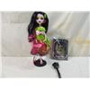 Image 1 : MONSTER HIGH SNOW BITE DOLL