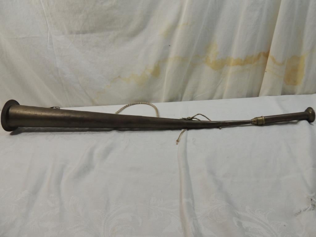 ANTIQUE BRASS FOG HORN