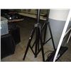 Image 2 : ON STAGE ADJUSTABLE LIGHTING STAND