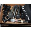 Image 1 : BOX LOT 5 MICROPHONES & ACCESSORIES