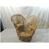 Image 2 : LOT 3 VINTAGE WICKER DOLL CHAIRS