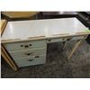 Image 1 : VINTAGE SMALL DESK