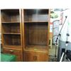 Image 1 : VINTAGE ENTERTAINMENT BOOKCASE