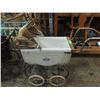 Image 1 : ANTIQUE DOLL CARRIAGE