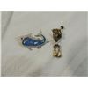 Image 2 : LOT 2 VINTAGE PENDANT & EARRING