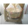 Image 2 : ROUND CANOPY DOLL BED