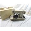 Image 1 : VINTAGE FASHION MATE SINGER SEWING MACHINE